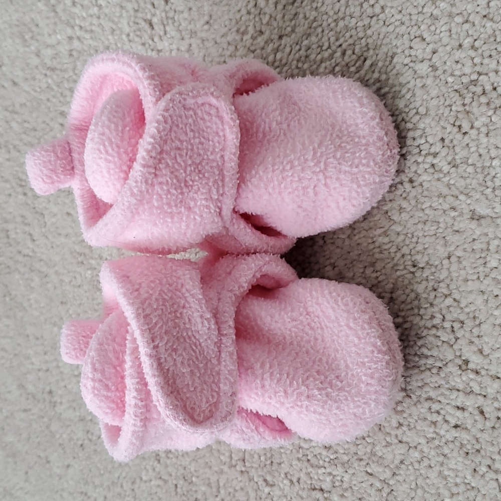 Luvable Friends - Light Pink Slipper Boots w/ Straps & Bottom Grippers | 0-6M